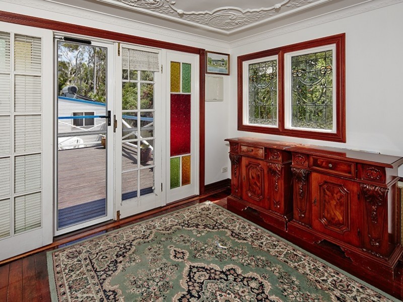 43 Coronation Avenue, Beachmere QLD 4510