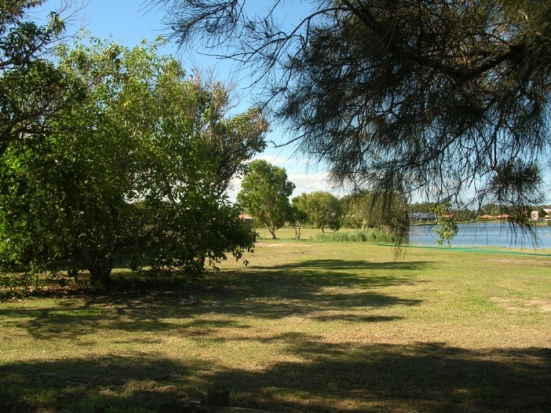 13 Kunde Street, Beachmere QLD 4510