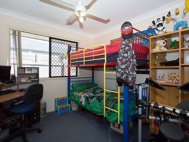 40 Mossman Way, Sandstone Point QLD 4511