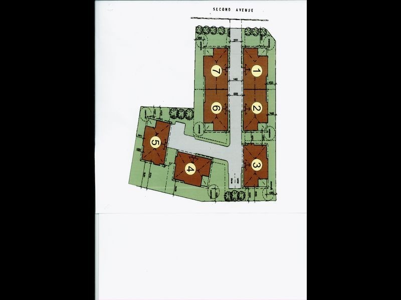 2/12 Second Ave, Beachmere QLD 4510