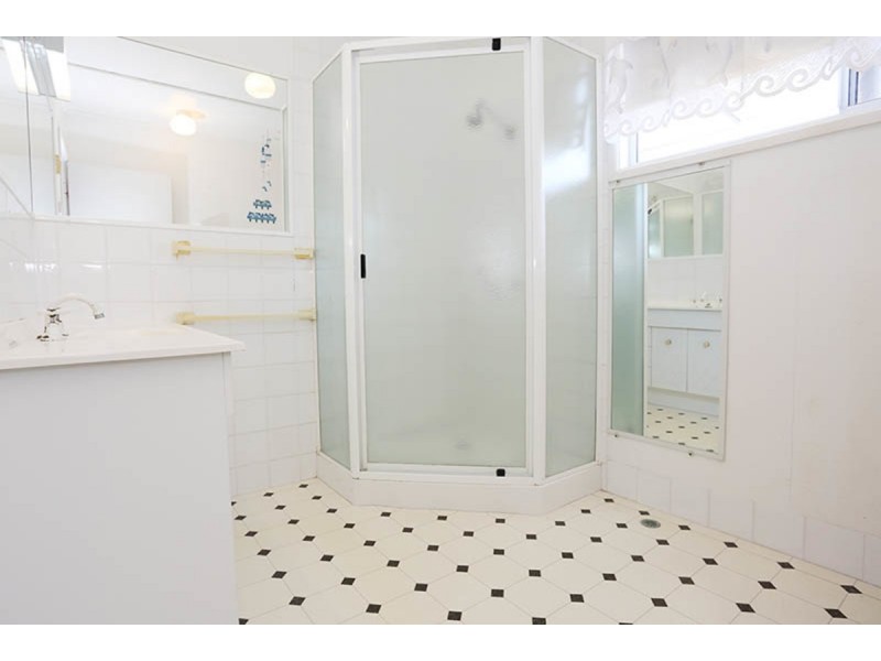 24 Illoura Avenue, Bellara QLD 4507