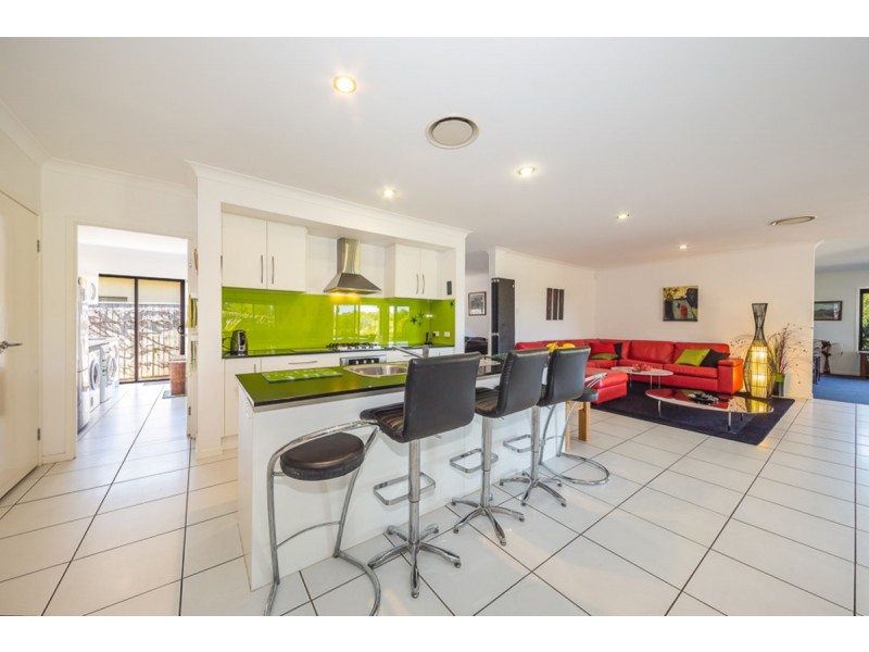 33 Dunebean Drive, Banksia Beach QLD 4507