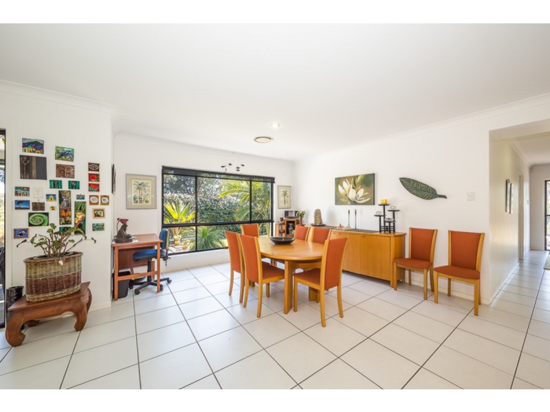 33 Dunebean Drive, Banksia Beach QLD 4507