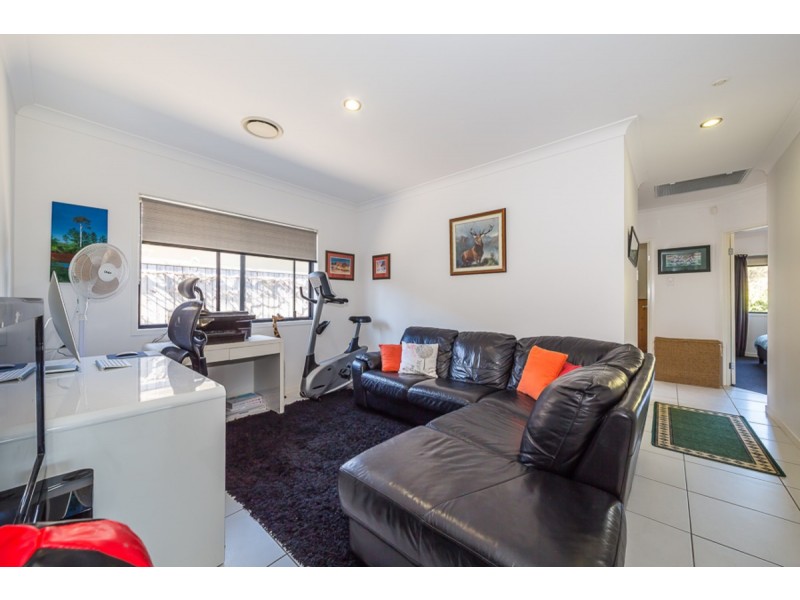 33 Dunebean Drive, Banksia Beach QLD 4507