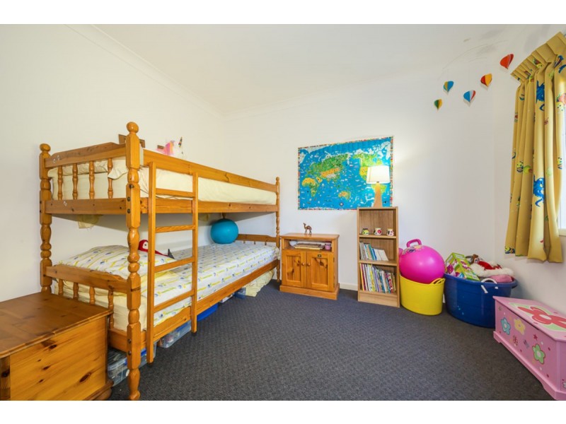 33 Dunebean Drive, Banksia Beach QLD 4507