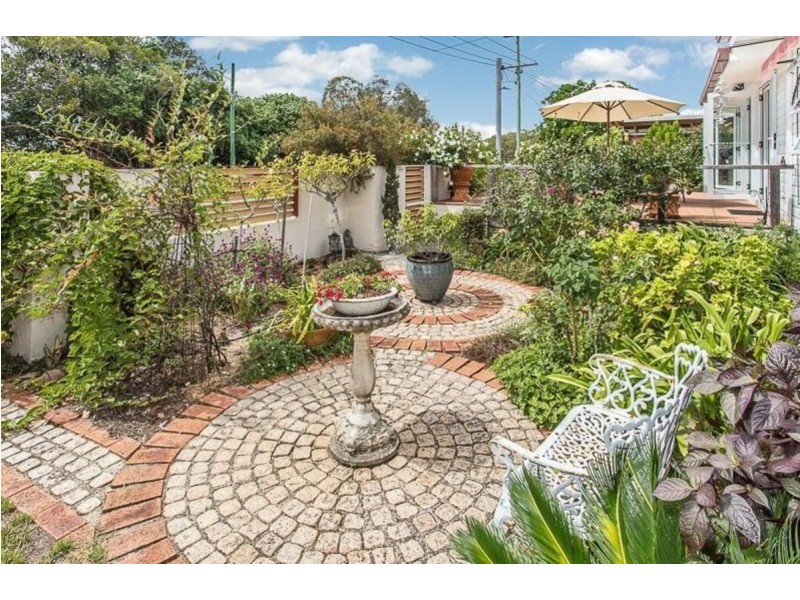 4 Esplanade South, Donnybrook QLD 4510