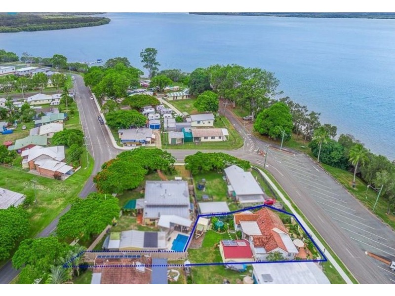 4 Esplanade South, Donnybrook QLD 4510