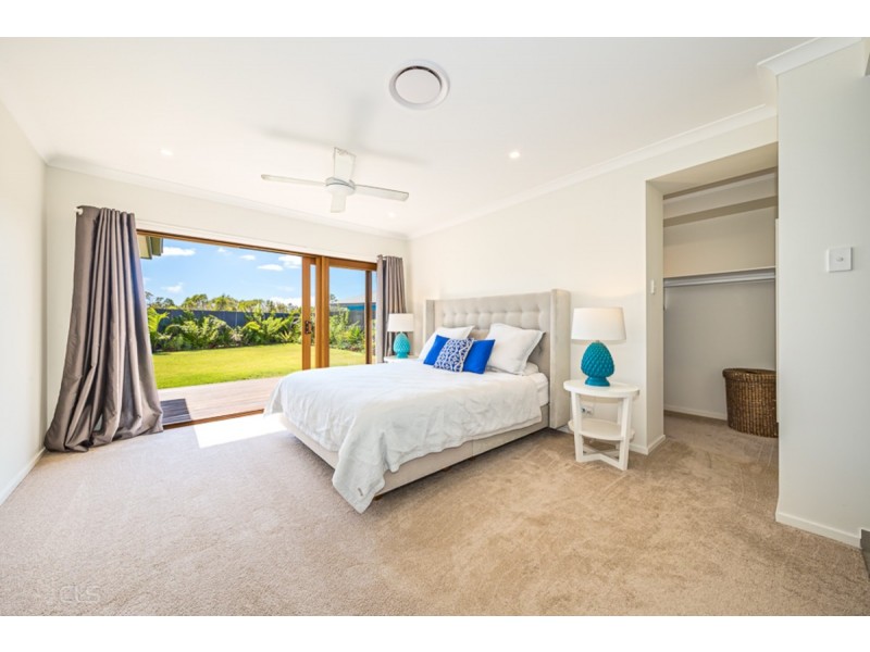 86 Foxtail Crescent, Banksia Beach QLD 4507
