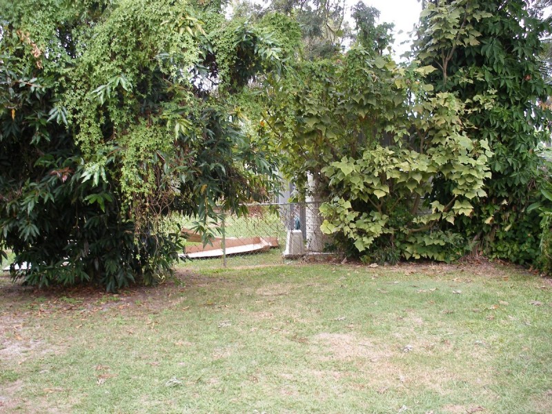 53 Bishop Road, Beachmere QLD 4510