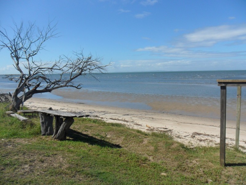 89 Bishop Road, Beachmere QLD 4510