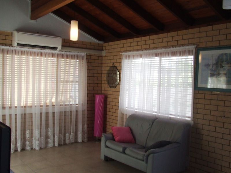 15 Brookes Crescent, Woorim QLD 4507