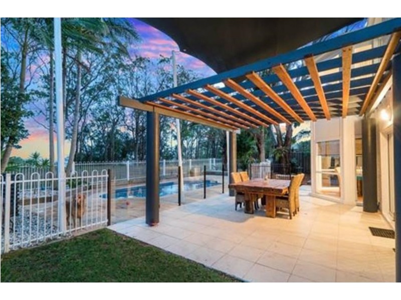 21 Ardel Place, Sandstone Point QLD 4511