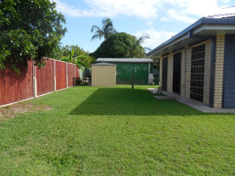 56 Kangaroo Avenue, Bongaree QLD 4507