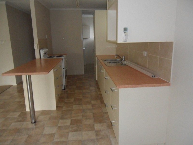 56 Kangaroo Avenue, Bongaree QLD 4507
