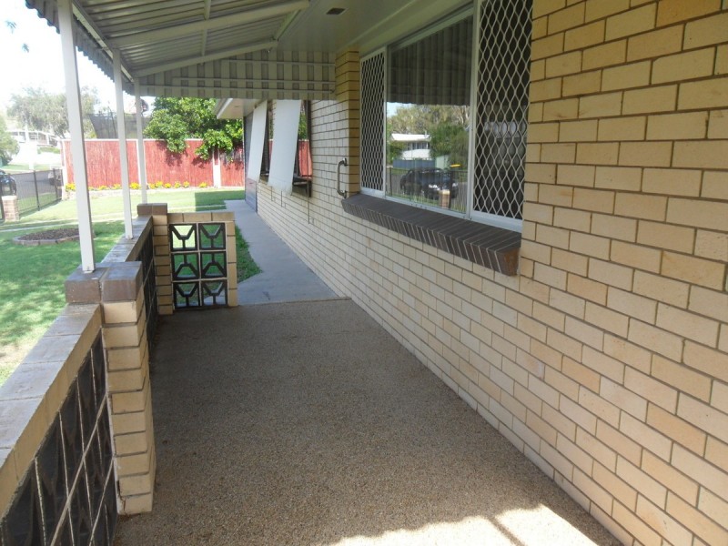 56 Kangaroo Avenue, Bongaree QLD 4507