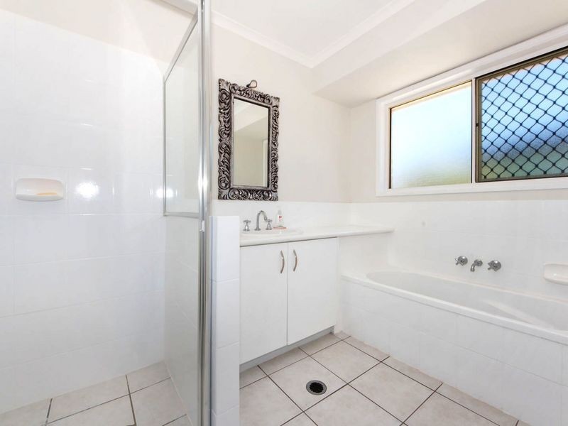 5 Masthead Court, Banksia Beach QLD 4507