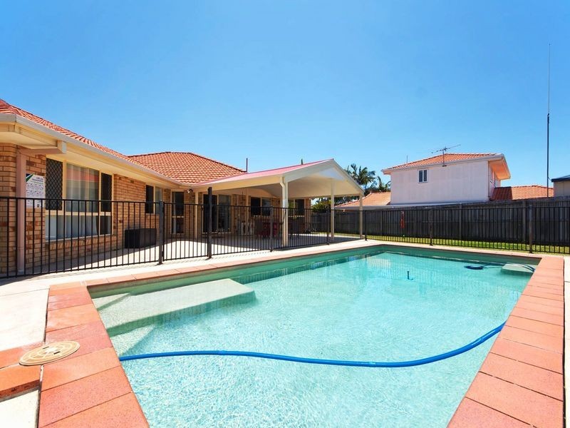 5 Masthead Court, Banksia Beach QLD 4507