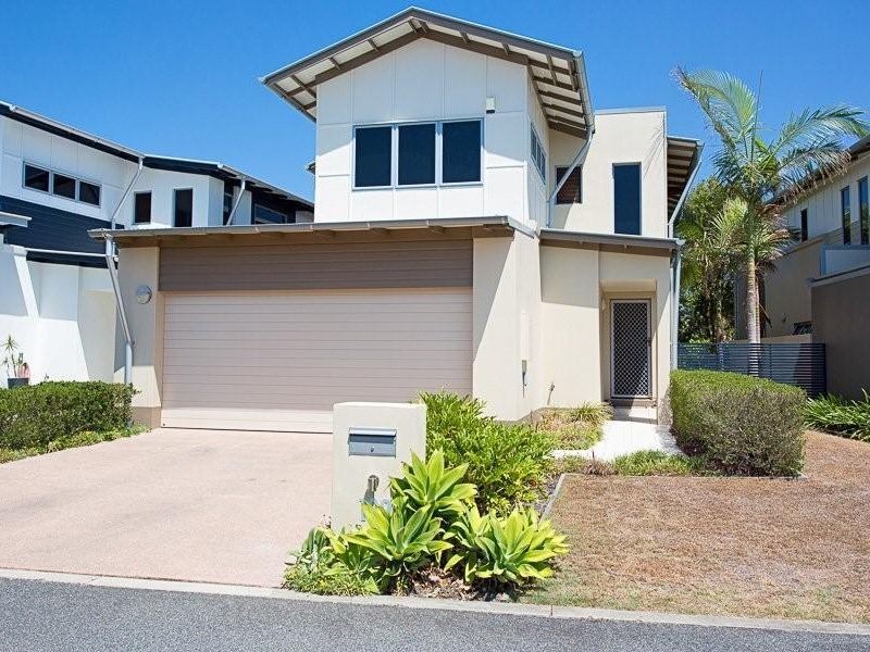 Sandstone Point QLD 4511