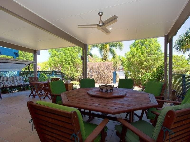 Sandstone Point QLD 4511