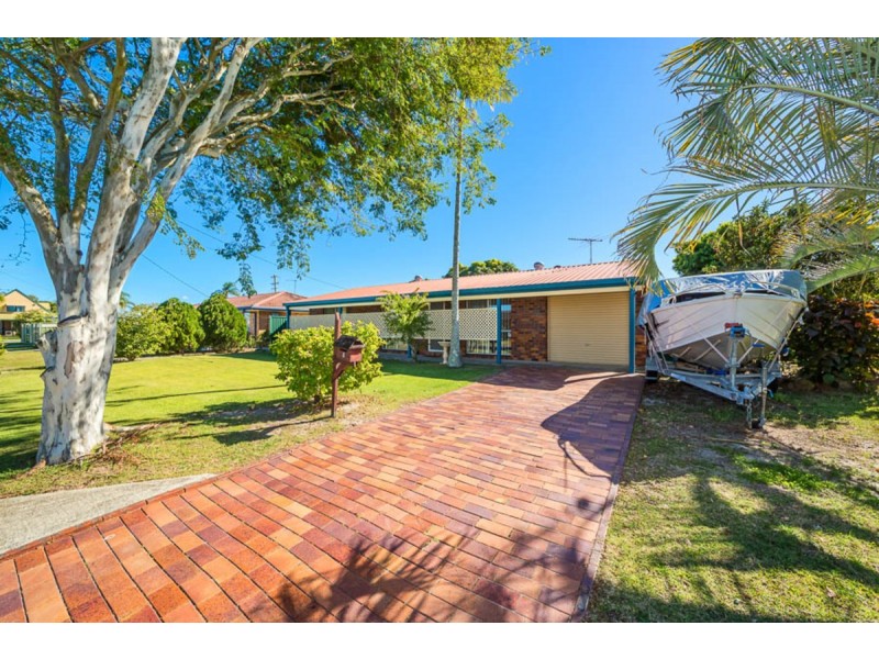 5 Sun Court, Banksia Beach QLD 4507