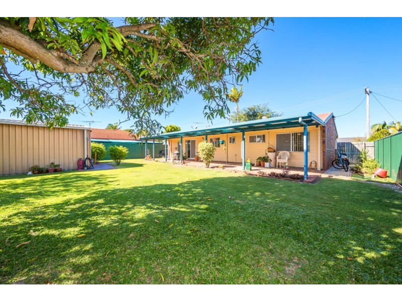 5 Sun Court, Banksia Beach QLD 4507