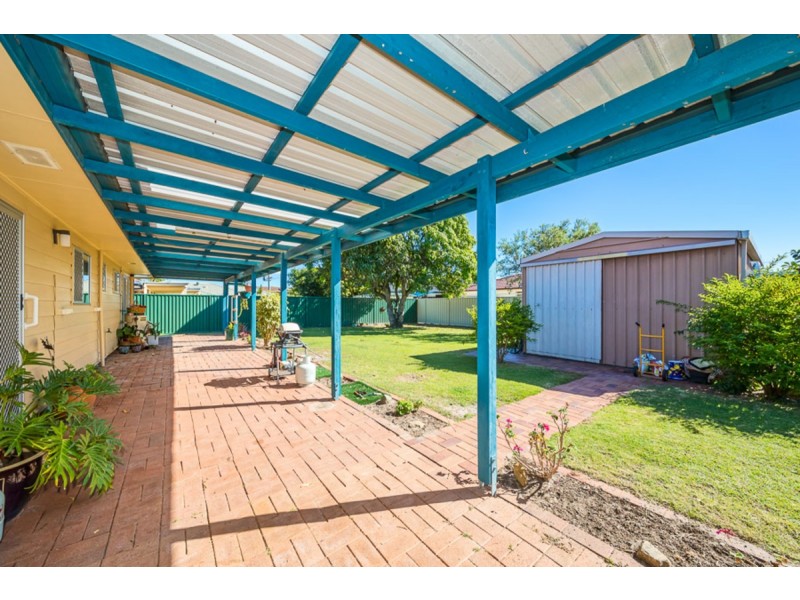5 Sun Court, Banksia Beach QLD 4507