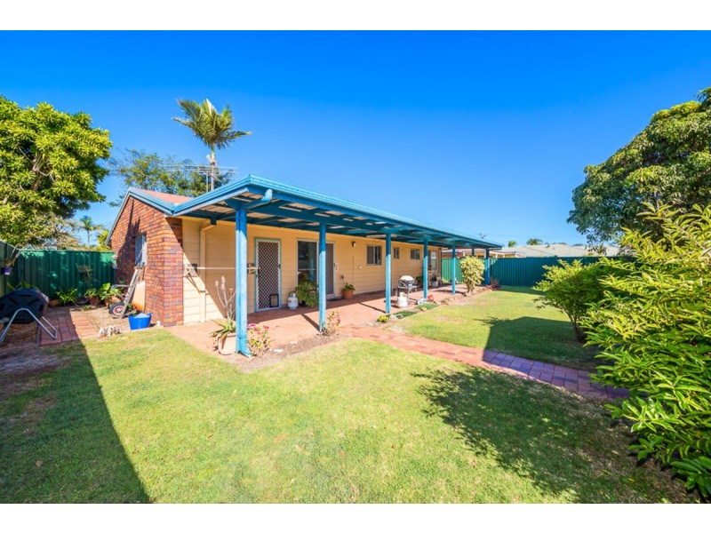 5 Sun Court, Banksia Beach QLD 4507