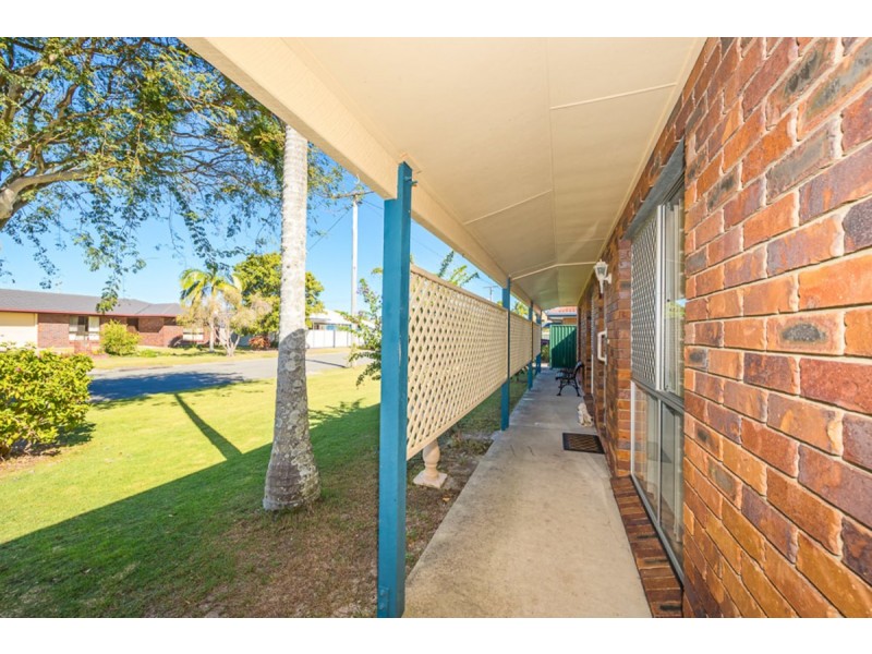5 Sun Court, Banksia Beach QLD 4507