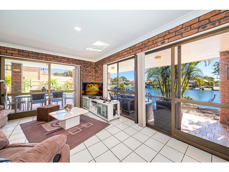 23 Dolphin Drive, Bongaree QLD 4507