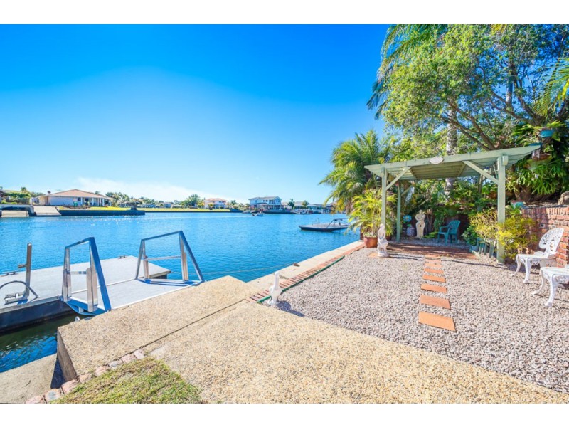 23 Dolphin Drive, Bongaree QLD 4507