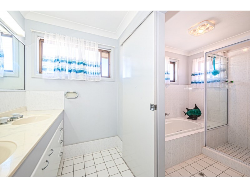 23 Dolphin Drive, Bongaree QLD 4507