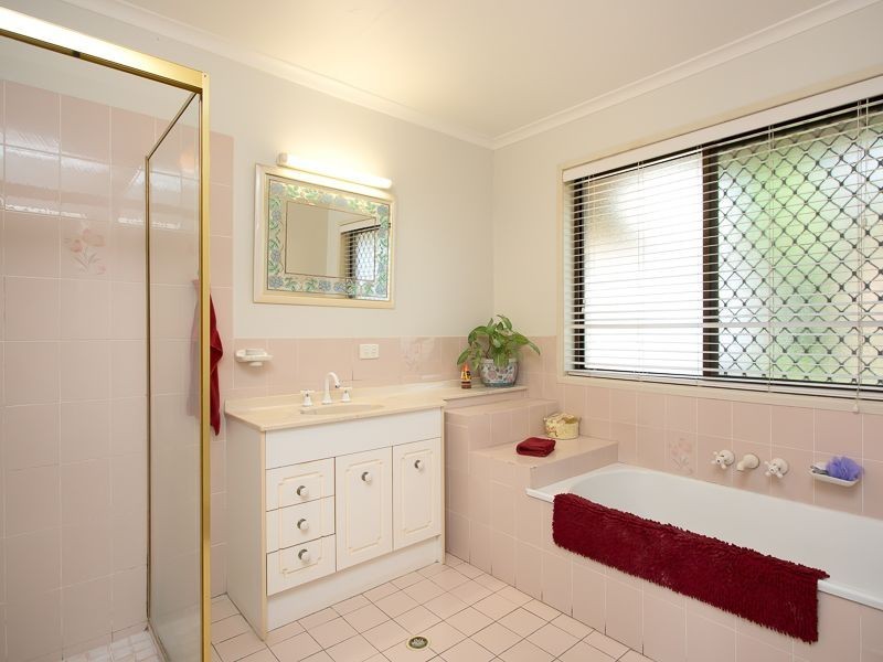 7 Dianthus Avenue, Bribie Island QLD 4507