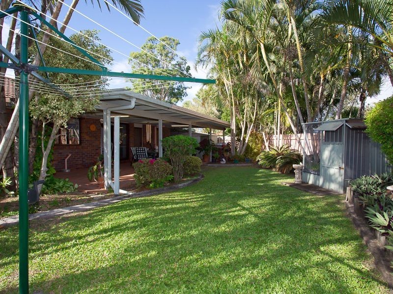 7 Dianthus Avenue, Bribie Island QLD 4507