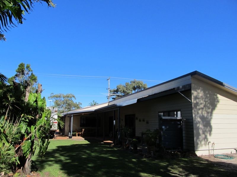 1387 Bribie Island Road, Ningi QLD 4511