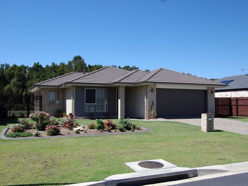 7 Pristine Place, Ningi QLD 4511