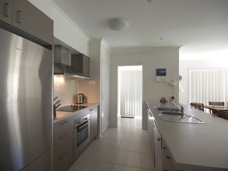 7 Pristine Place, Ningi QLD 4511