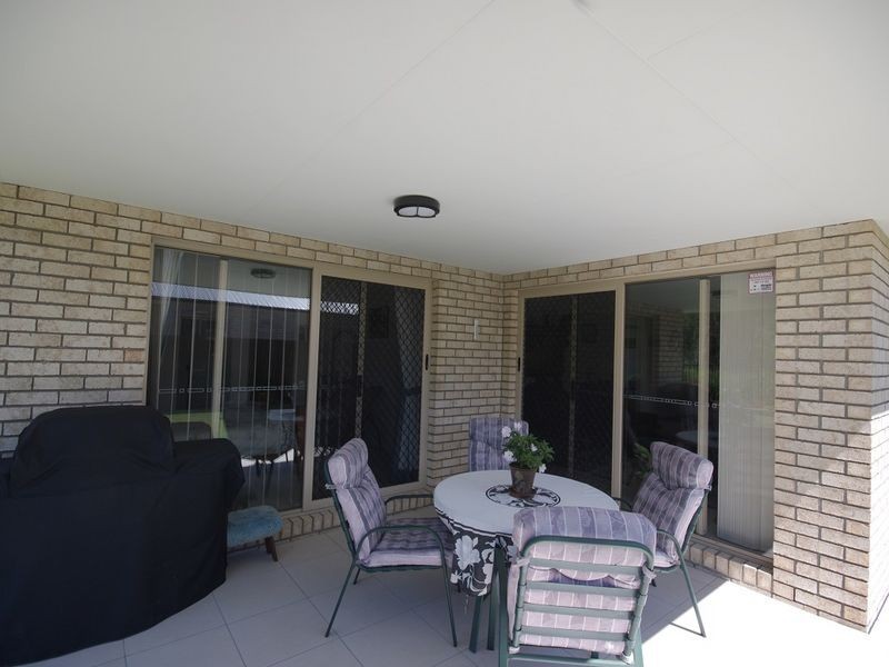 7 Pristine Place, Ningi QLD 4511