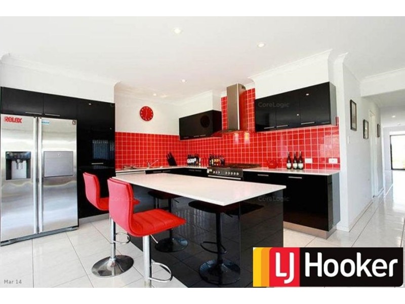 13 Vanillalily Close, Banksia Beach QLD 4507