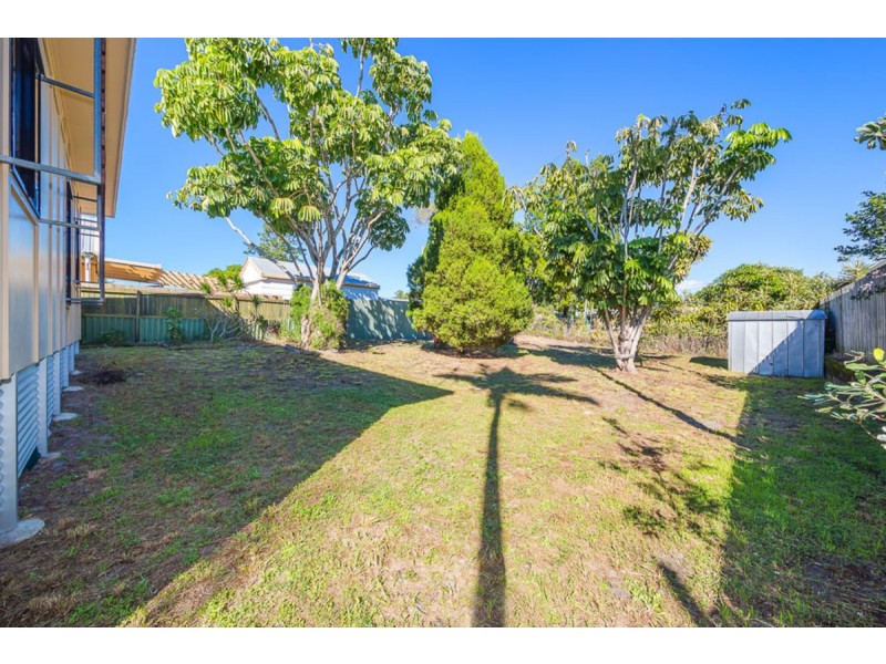 16 Hill Street, Bongaree QLD 4507