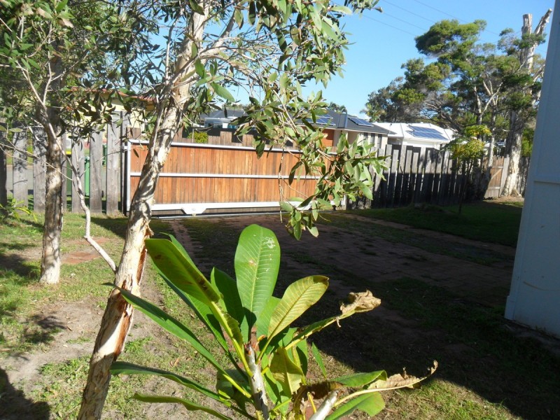 13 Lyre Bird Lane, Bongaree QLD 4507