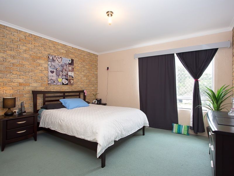 13 Toorbul Street, Bribie Island QLD 4507