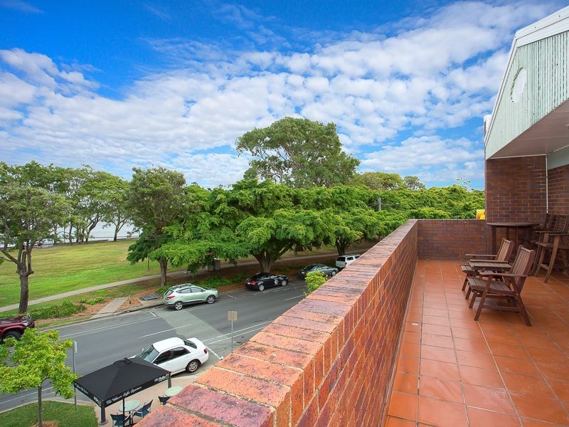 13 Toorbul Street, Bribie Island QLD 4507