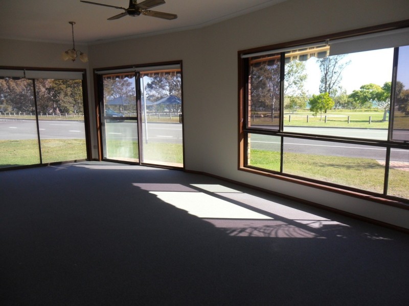 1 Elizabeth Batts Court, Banksia Beach QLD 4507