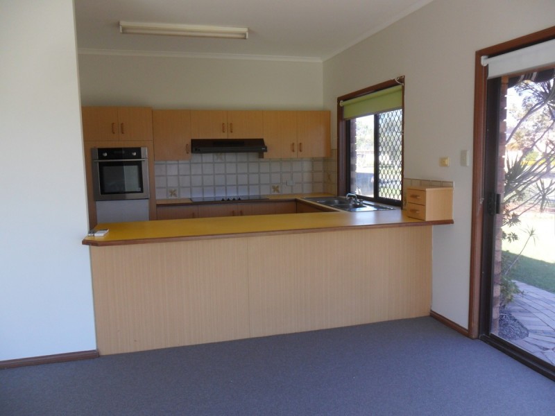 1 Elizabeth Batts Court, Banksia Beach QLD 4507