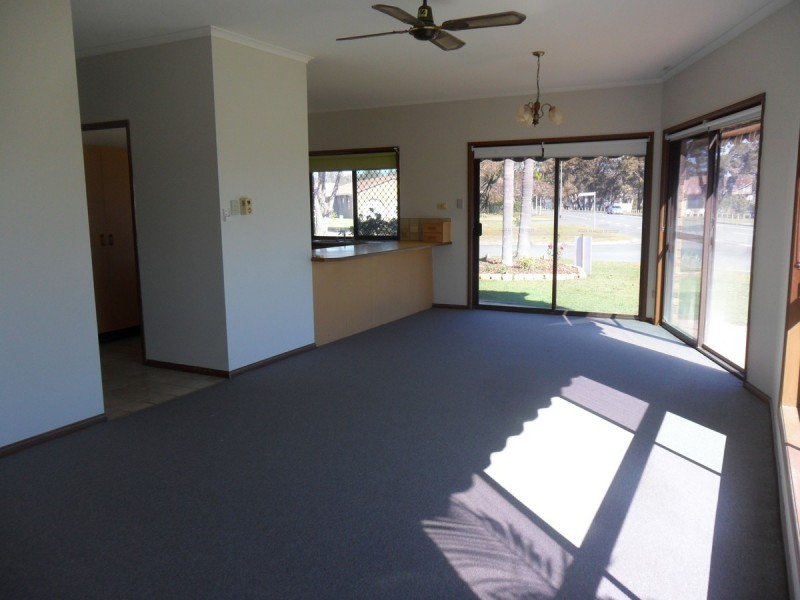 1 Elizabeth Batts Court, Banksia Beach QLD 4507