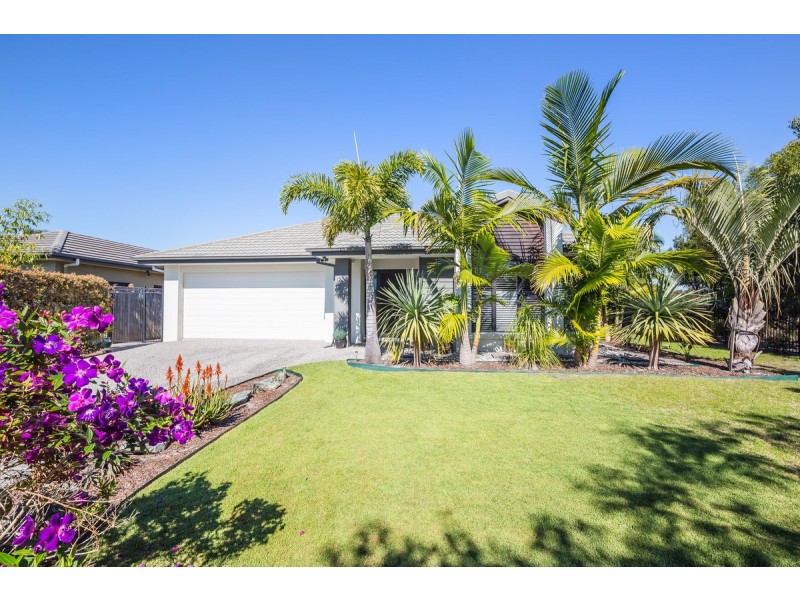 33 Dunebean Drive, Banksia Beach QLD 4507