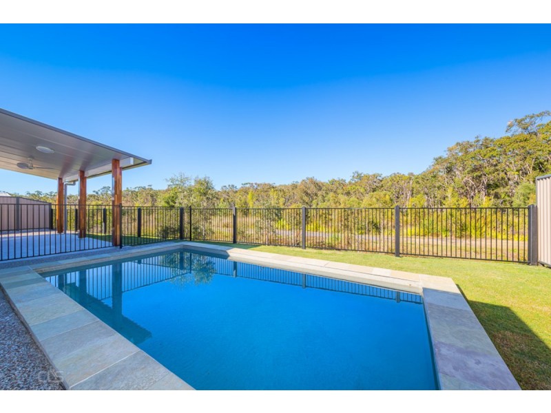 15 Sinclair Place, Ningi QLD 4511