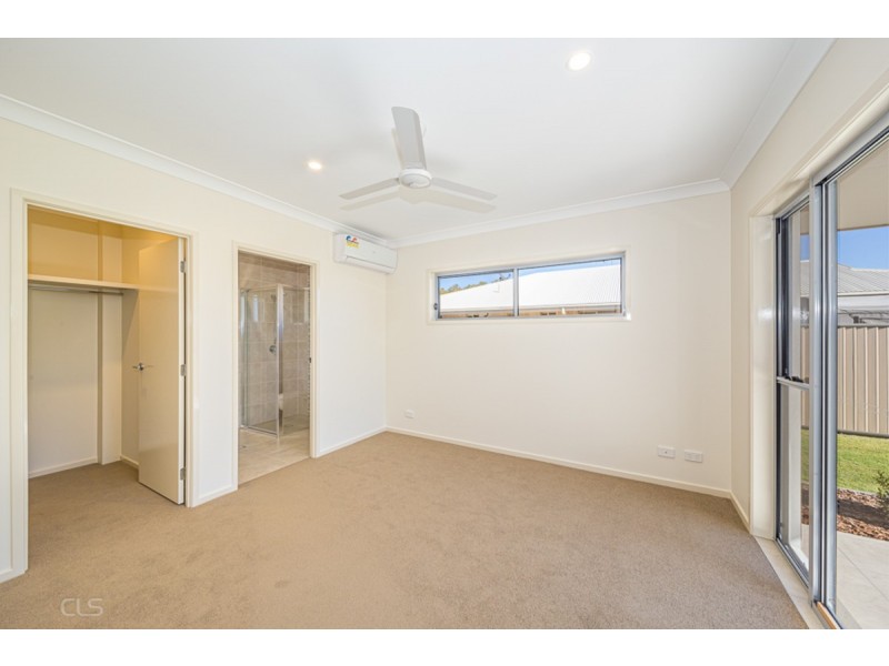 15 Sinclair Place, Ningi QLD 4511