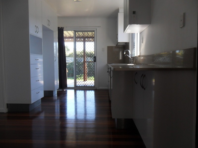 11 Lyre Bird Lane, Bongaree QLD 4507