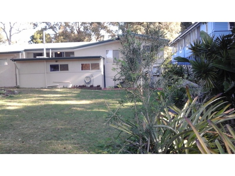 15 The Boulevarde, Bongaree QLD 4507